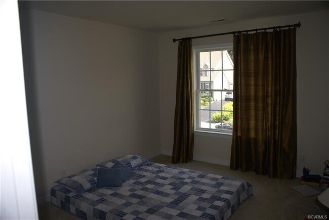 Building Photo - 4616 Sadler Grove Way