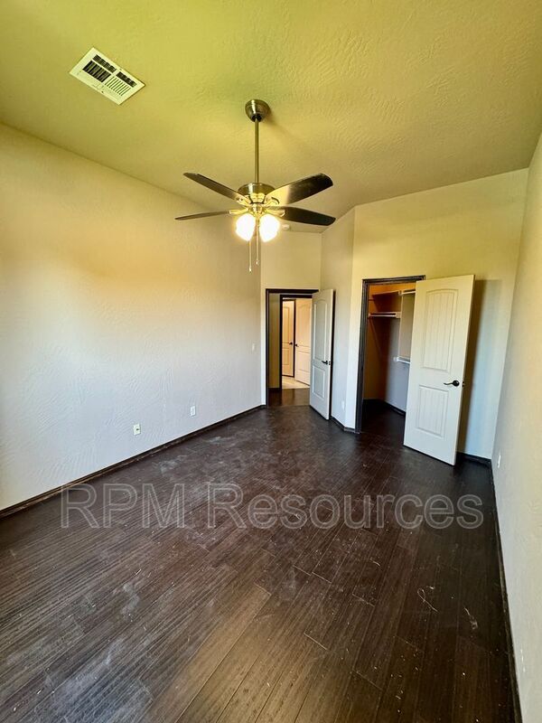 Building Photo - 3121 SW 136th Terrace