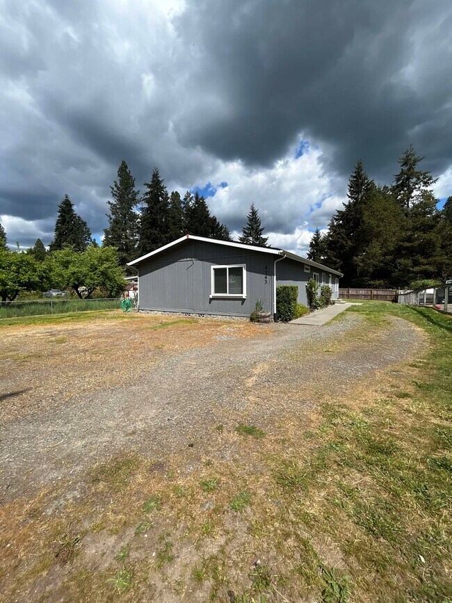 Building Photo - 8743 Whitewood Loop SE