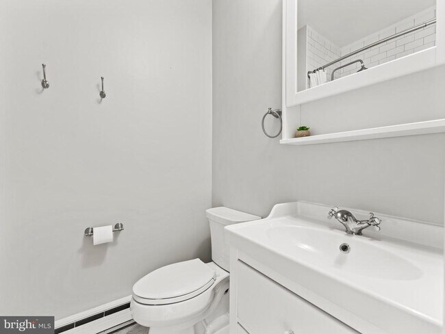 Building Photo - 2000 16th St NW