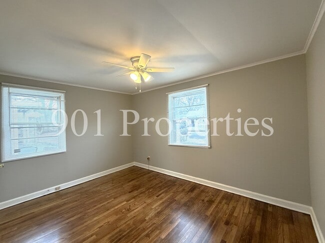 Building Photo - 4211 Atwood Ave