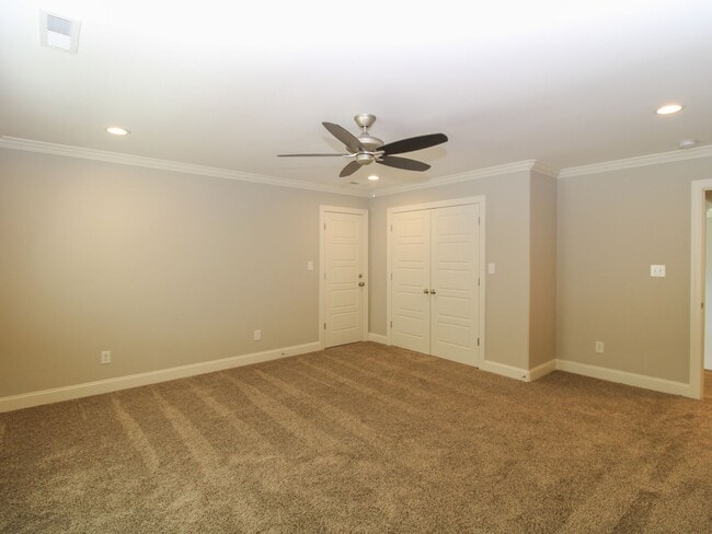 Building Photo - Fabulous Home in Canebrake