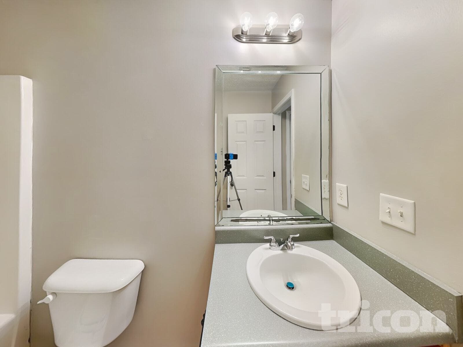 Building Photo - 3243 Deer Valley Dr NW