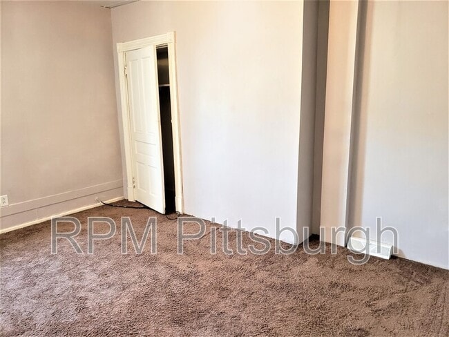 Building Photo - 4554 Rosina Way
