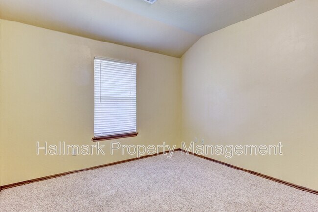 Building Photo - 1726 W Palm Pl