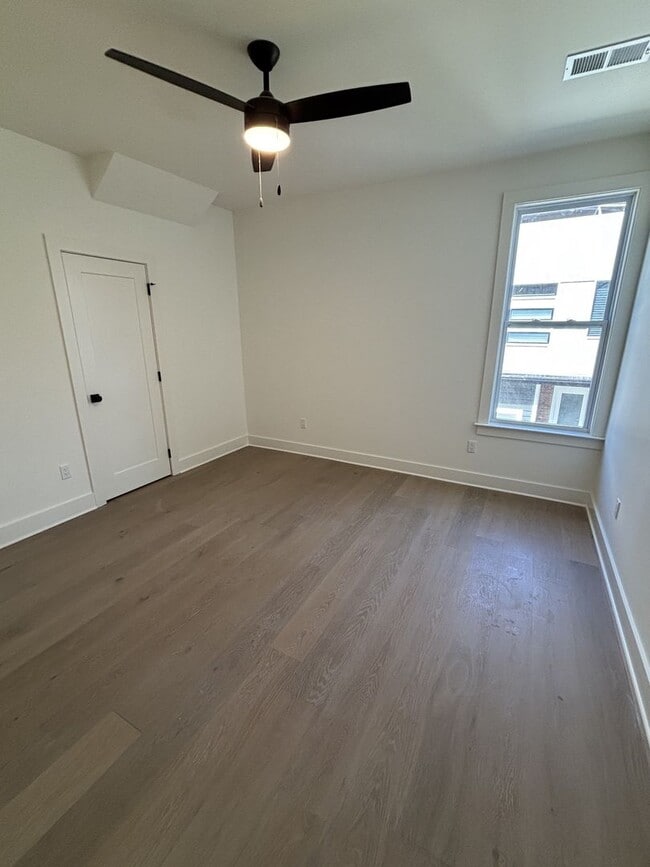 Building Photo - Brand-new 4-bedroom, 3.5-bath home