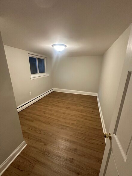 Building Photo - 69 Chiswick Rd