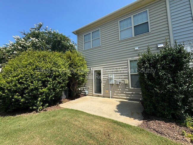 Building Photo - 8339 Niayah Way