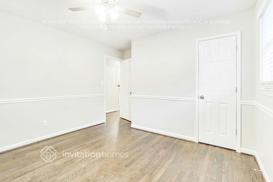 Building Photo - 3770 Cherokee Trails Dr SW