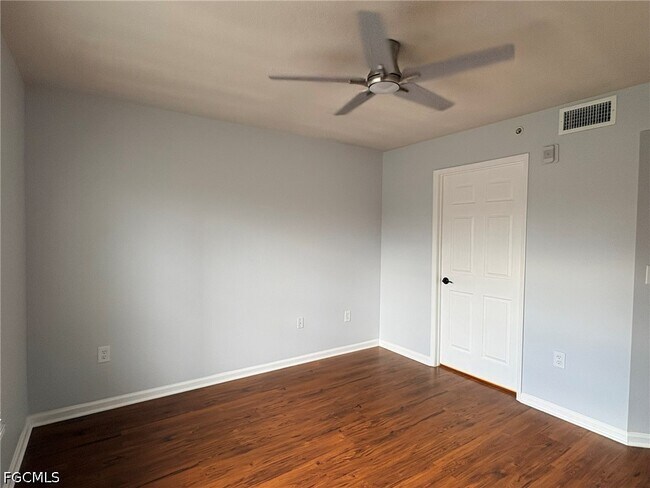 Building Photo - 4109 Residence Drive