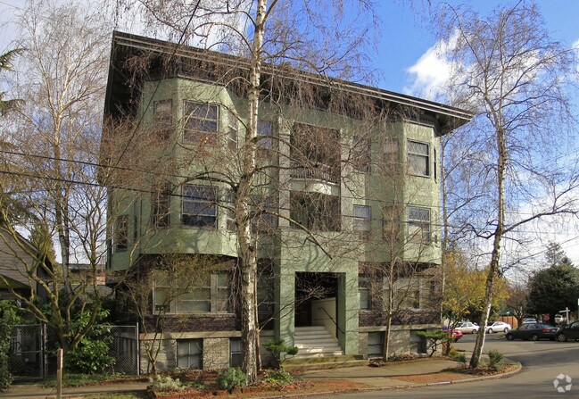Building Photo - Baird Apartments