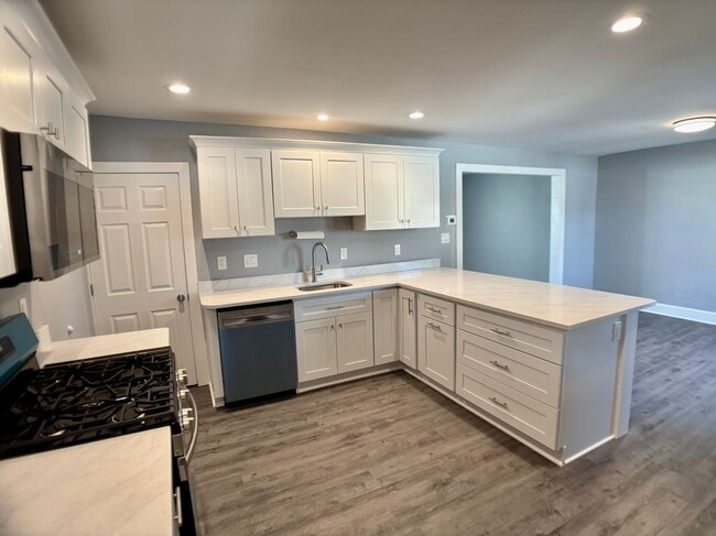 Building Photo - 1107 Cinnaminson Ave