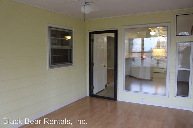 Building Photo - 3 br, 2 bath House - 29 Wentworth Ave