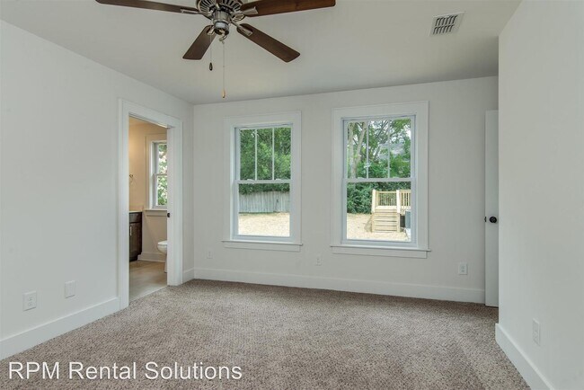 Building Photo - 3 br, 2 bath House - 310 Tanksley Avenue