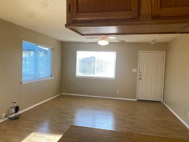 Building Photo - 5630 Brookview Ct