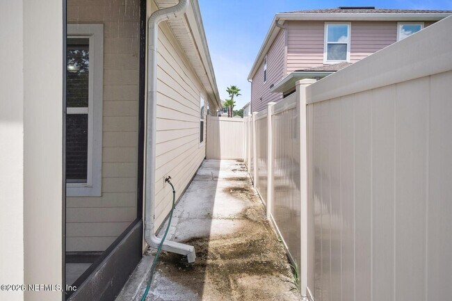 Building Photo - 3737 Coastal Cove Cir