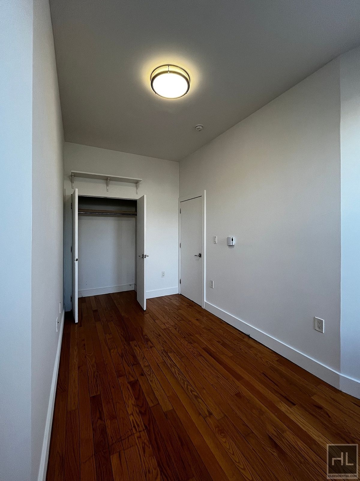 Building Photo - NO FEE / SUMMERFIELD STREET / Spacious 3-Bed 1-Bath / Bushwick and Ridgewood Border