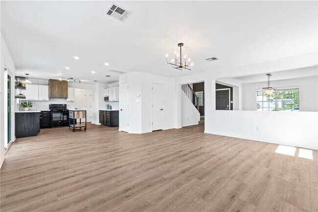 Building Photo - 329 Prairie Verbena Dr