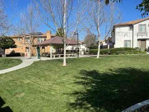 Building Photo - 42921 Avenida Amistad