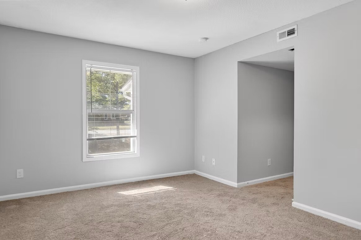 Building Photo - Oak Park at Nations Ford