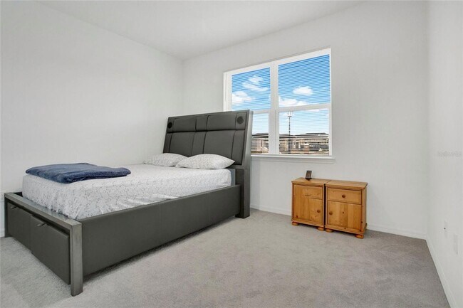 Building Photo - 1838 Blue Lagoon Cir