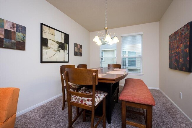Building Photo - 25023 Diamond Ranch Dr
