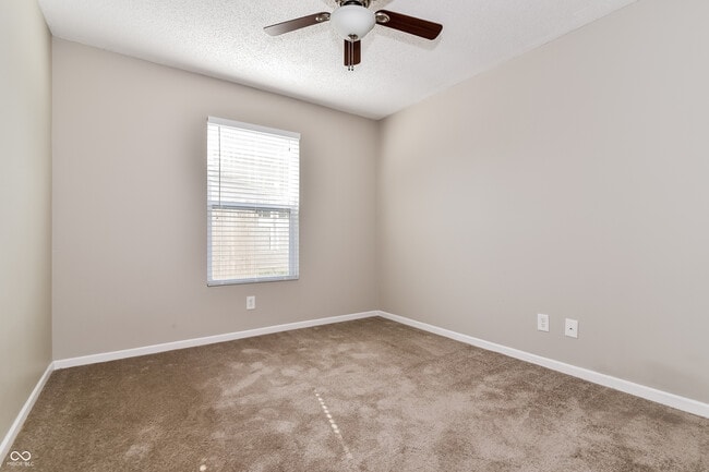 Building Photo - 688 Harvest Meadow Way