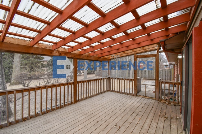 Building Photo - 3305 E 33rd St