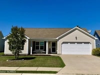 Building Photo - 406 Amaryllis Ln