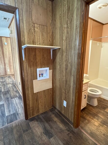 Building Photo - 812 Blackwell Dairy Rd