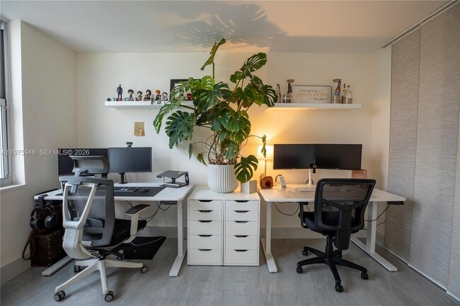 Building Photo - 2750 NE 183rd St