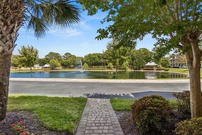 Building Photo - Coastal Luxury Townhome in Gated Amelia Island Community with Elevator & Garage