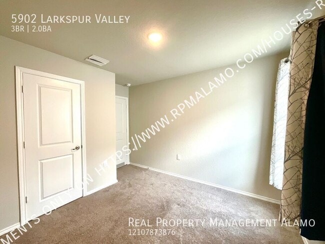 Building Photo - 5902 Larkspur Valley