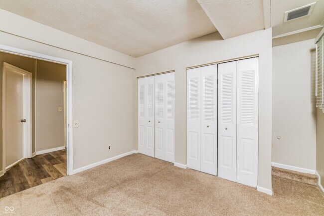 Building Photo - 2806 Winchester Dr