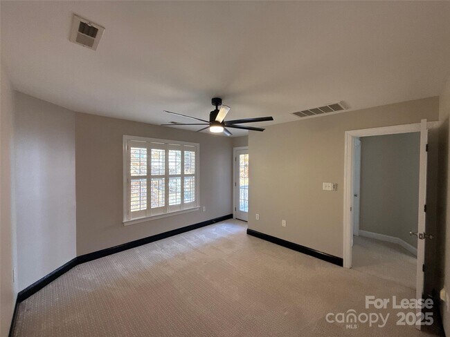 Building Photo - 1903 Lela Avenue