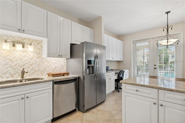 Building Photo - 6319 Vista Verde Dr W