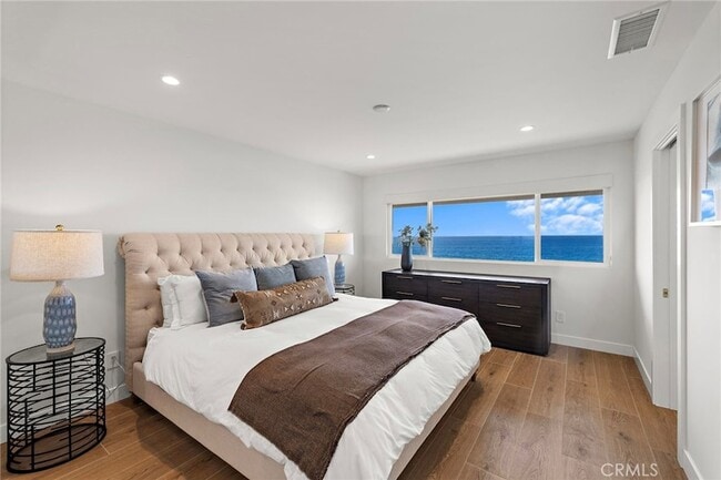 Building Photo - 37 Blue Lagoon