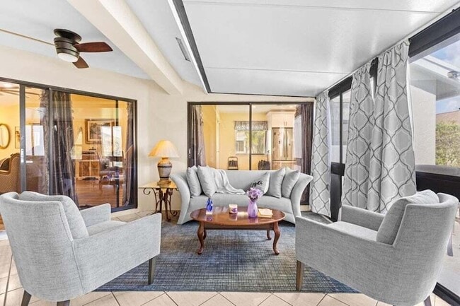 Building Photo - 2363 NW 13th Ct