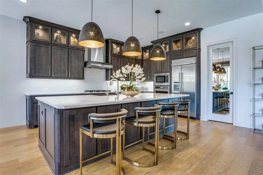 Building Photo - 7450 Zachery Dr