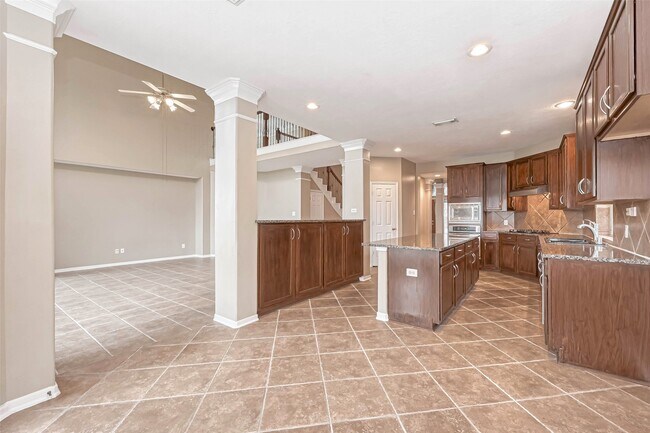 Building Photo - 1222 Watermoon