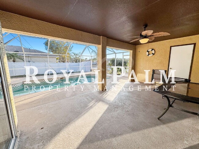 Building Photo - 326 SW 29th St