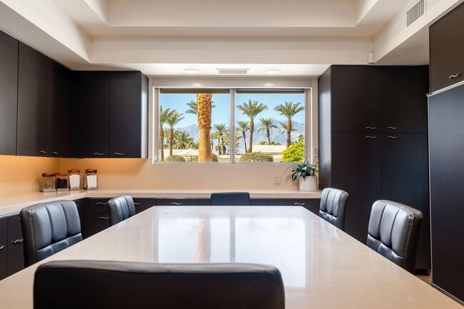 Building Photo - 16 Judd Terrace