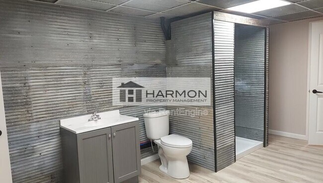 Building Photo - 170 Cherokee Dr