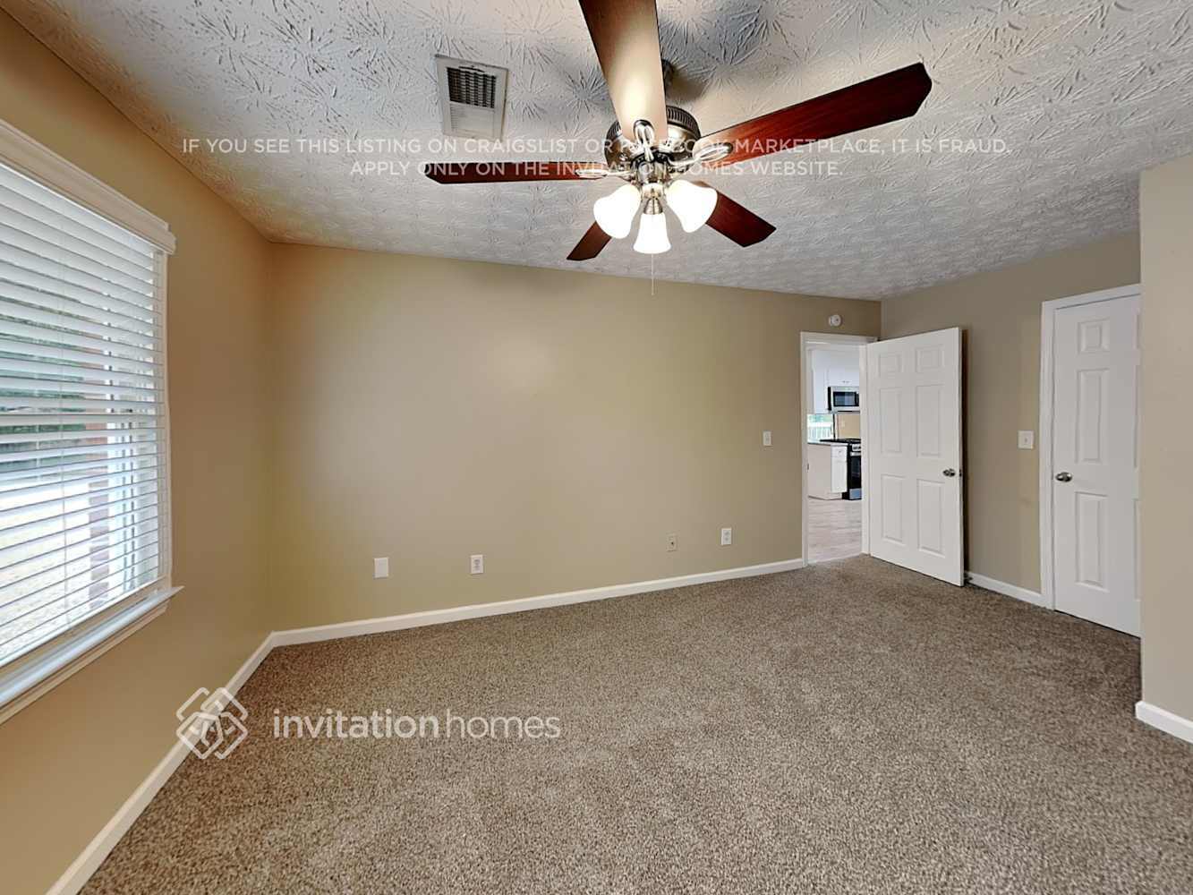 Building Photo - 258 Palms Ln SW