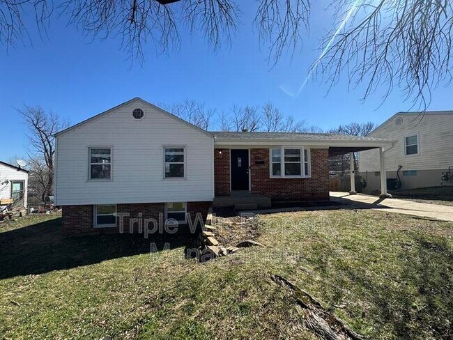 Building Photo - 5122 Ville Maria Ln