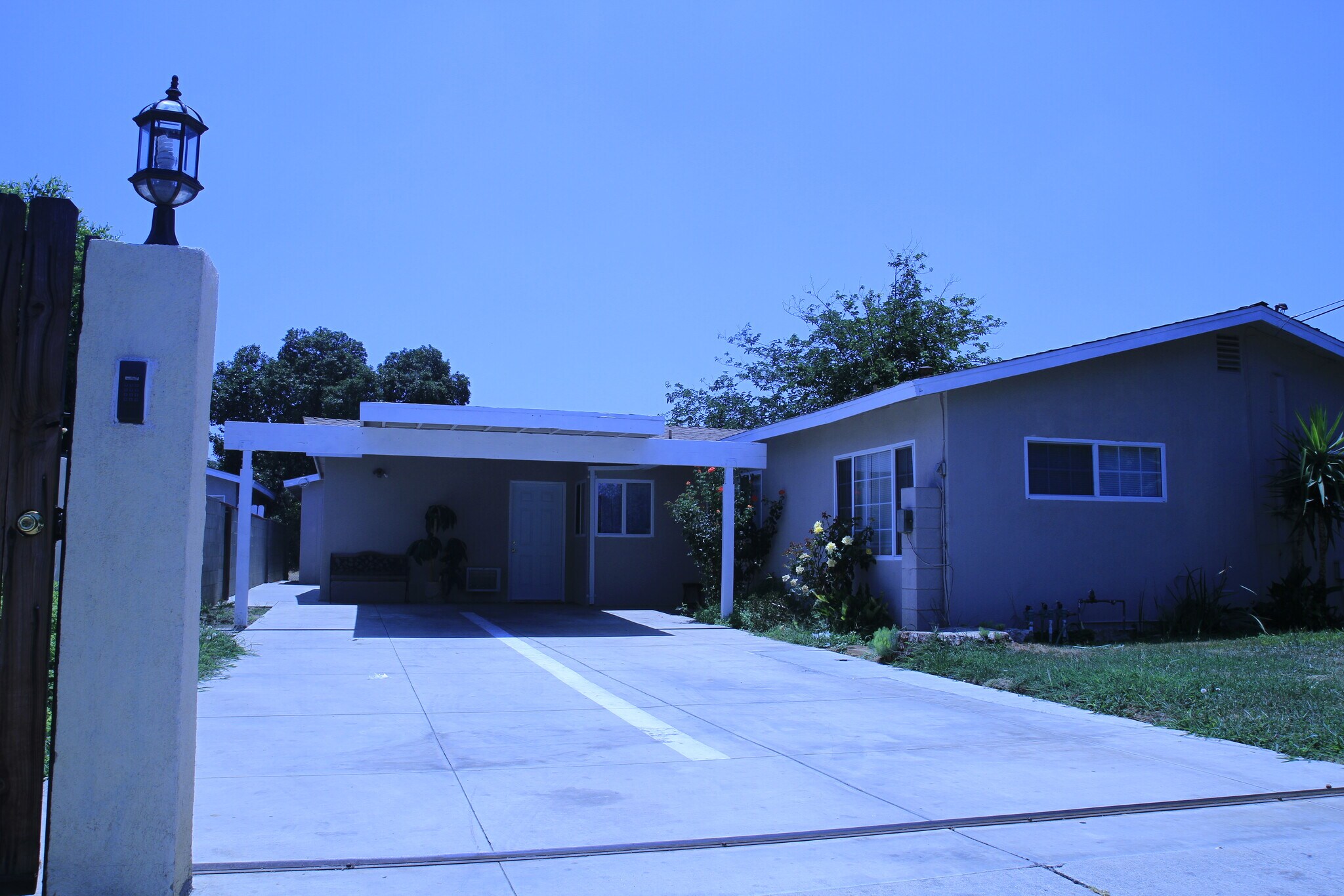 Building Photo - 15340 Hart St