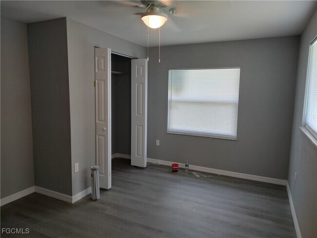 Building Photo - 11451 Char Ann Dr