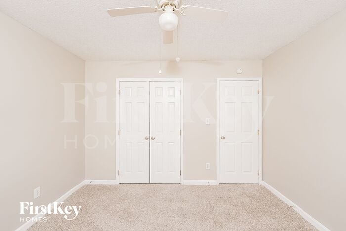 Building Photo - 6768 Crossbrook Ln
