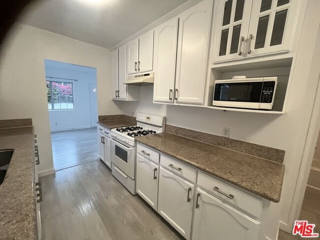 Building Photo - 849 San Miguel Ave