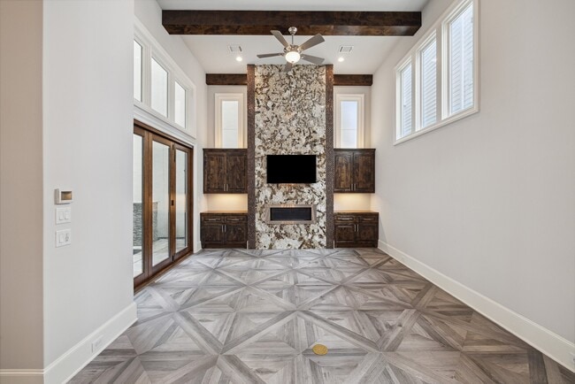 Building Photo - 114 Calle Catalina Pl